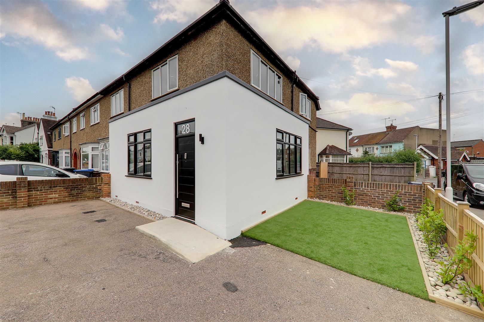 Flat | Westcourt Road, Worthing, BN14 | Let Agreed